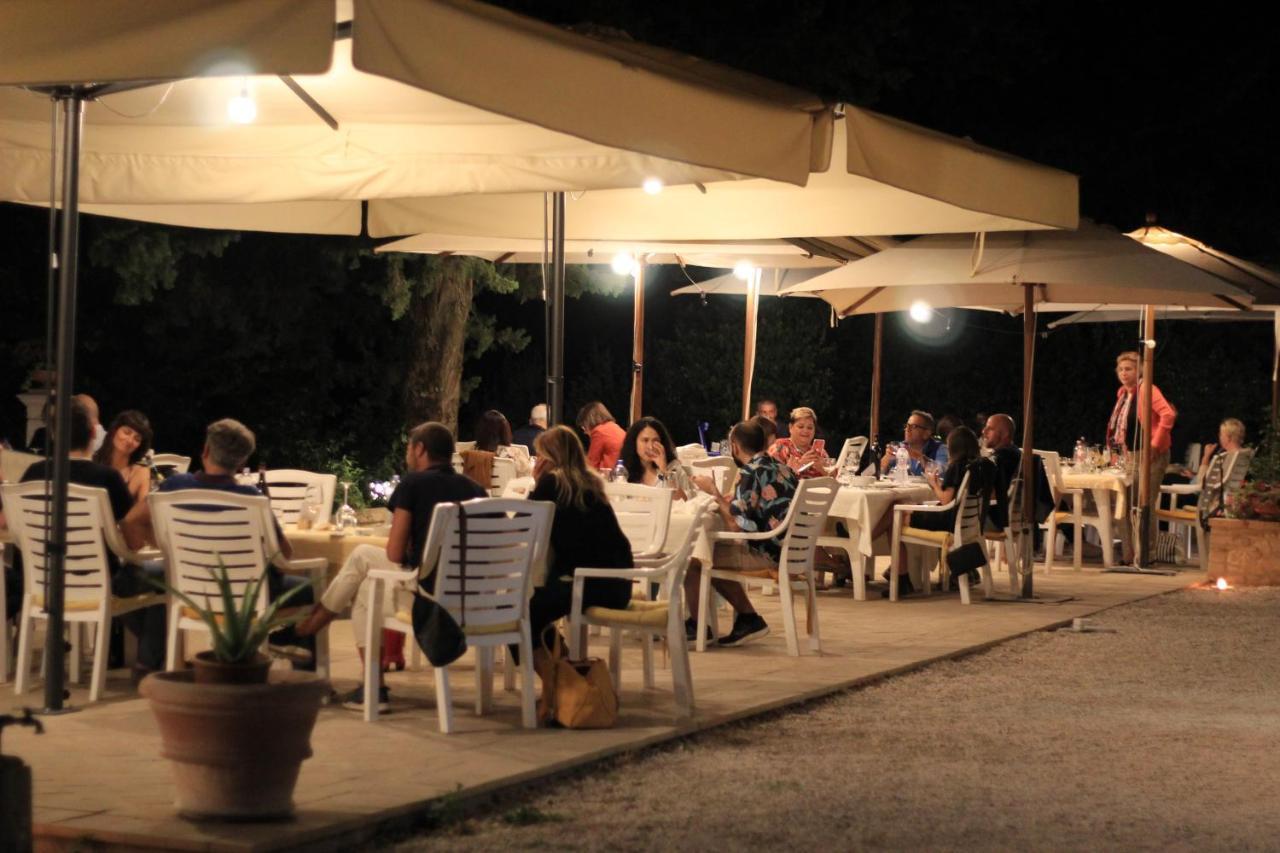 Agriturismo Camiano Piccolo Montefalco Buitenkant foto