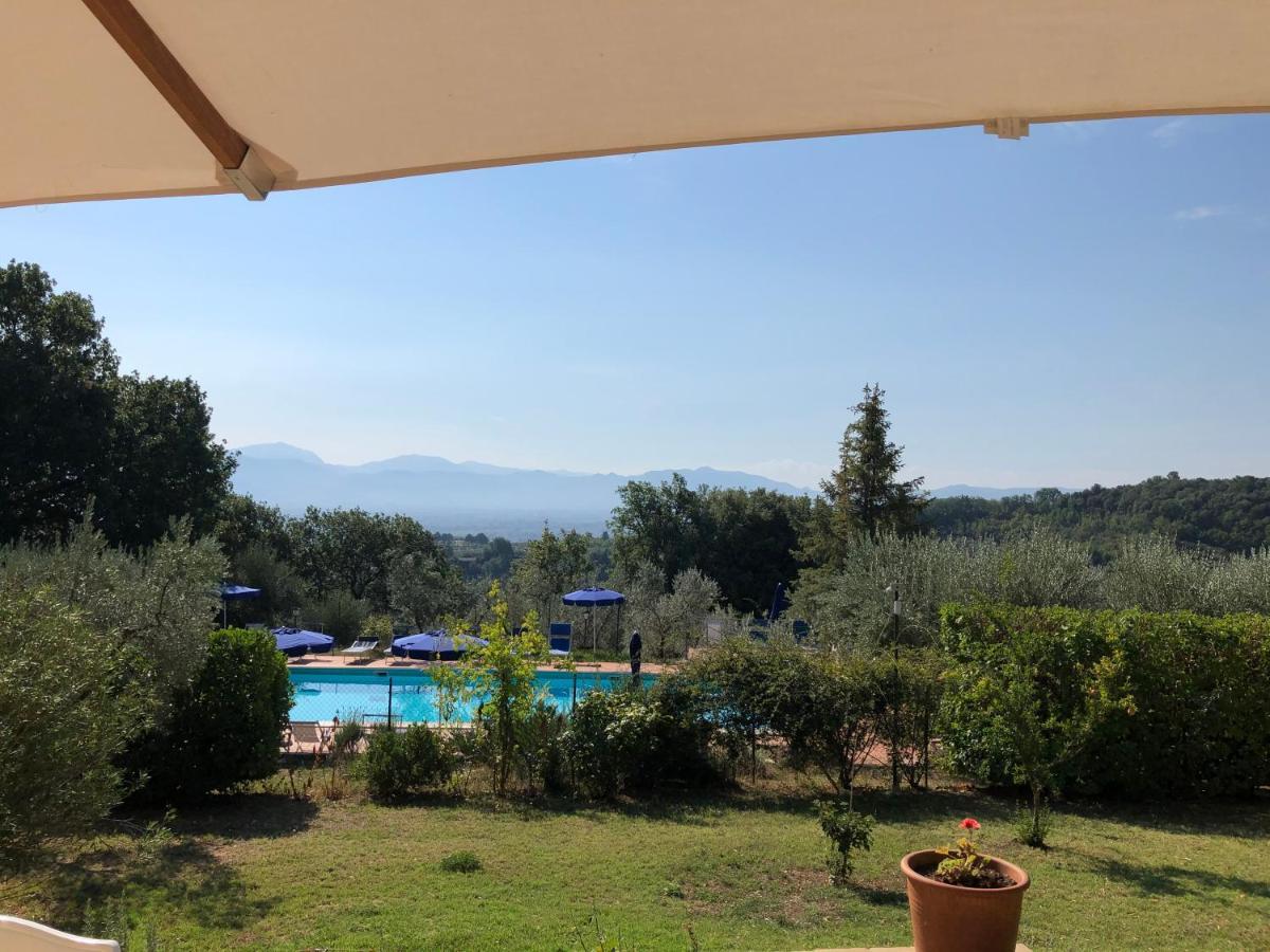 Agriturismo Camiano Piccolo Montefalco Buitenkant foto