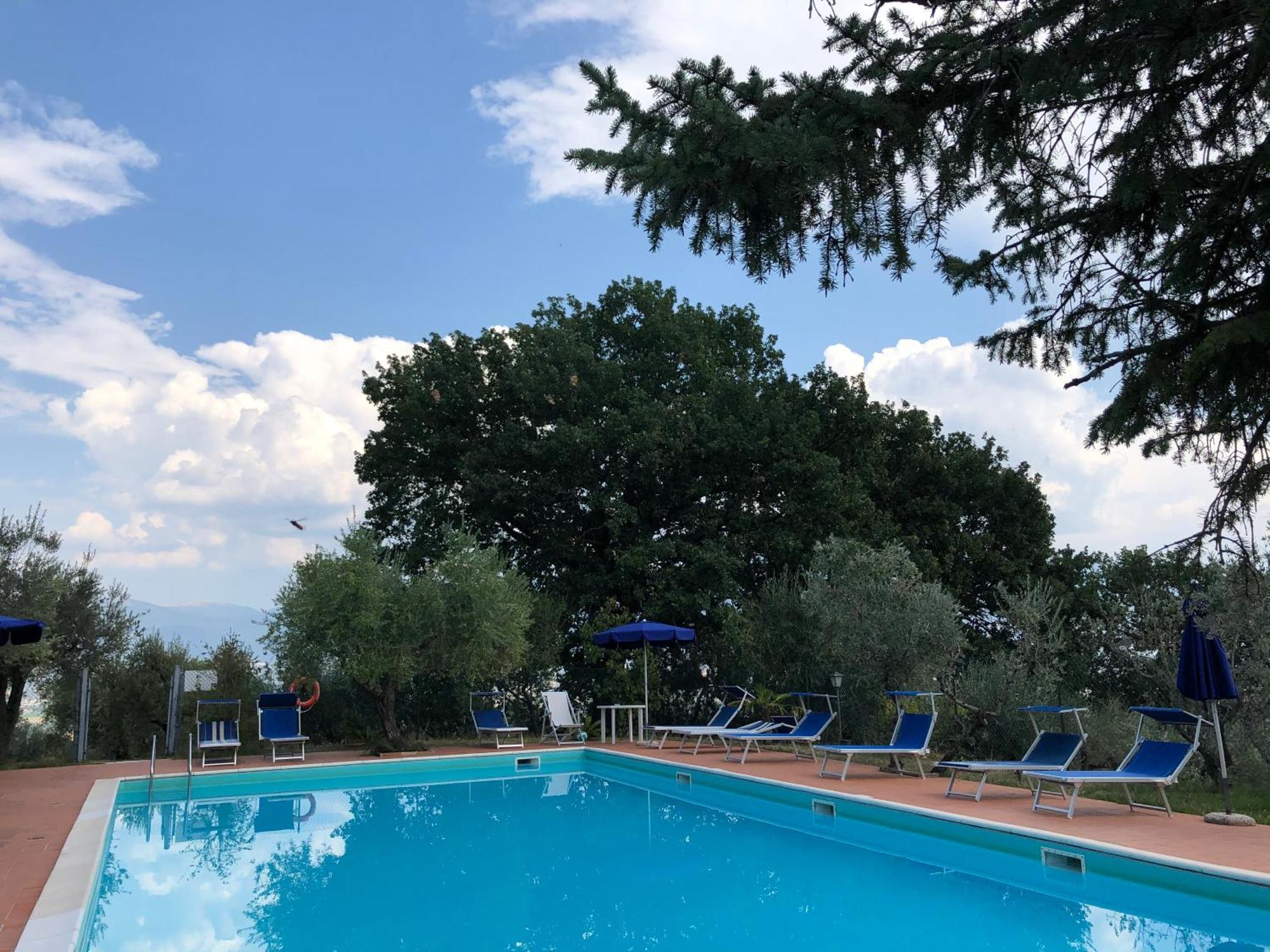 Agriturismo Camiano Piccolo Montefalco Buitenkant foto