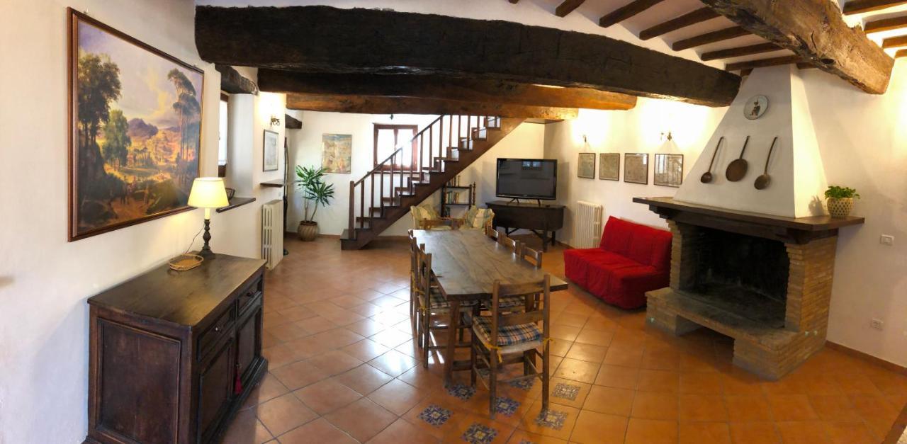 Agriturismo Camiano Piccolo Montefalco Buitenkant foto